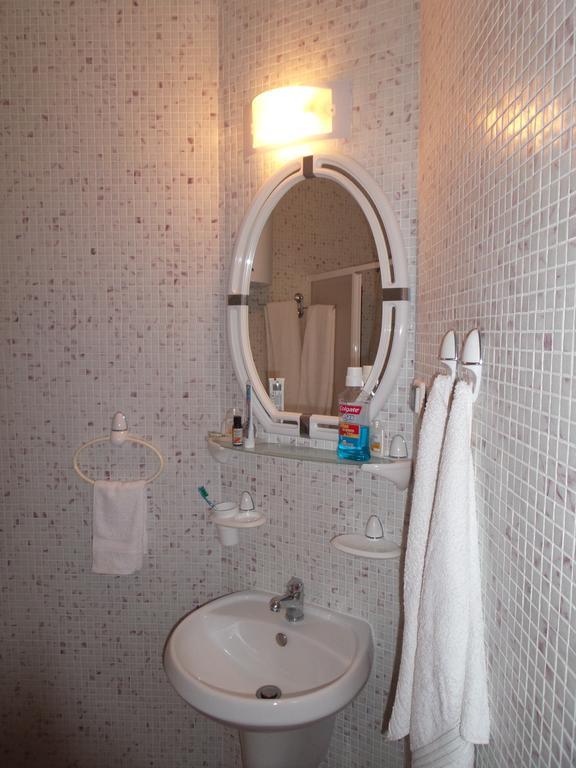 Hotel Paradise Golden Sands Room photo